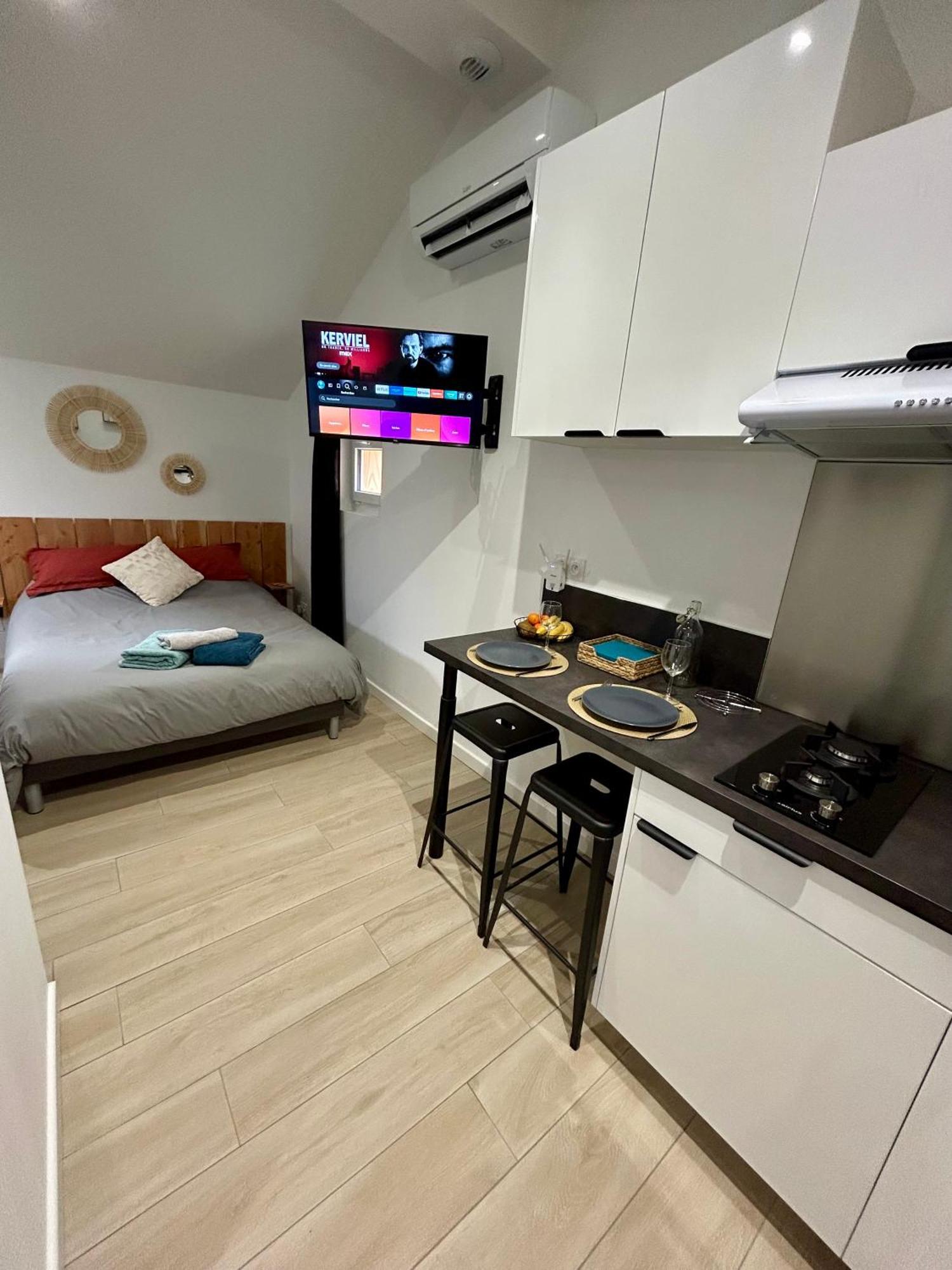 Tiny House De Charme Toute Equipee Le Pian-Medoc Ngoại thất bức ảnh